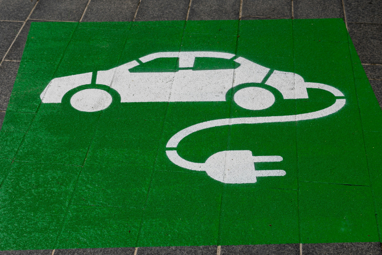 News: Supporting the grid with managed EV charging and V2G technology | Factor This Policycast